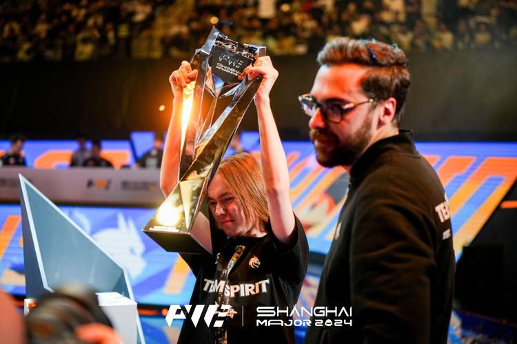 NAVI将对阵FaZe，G2将迎战 FURIA Esports 在IEM科隆2025小组赛首场比赛中