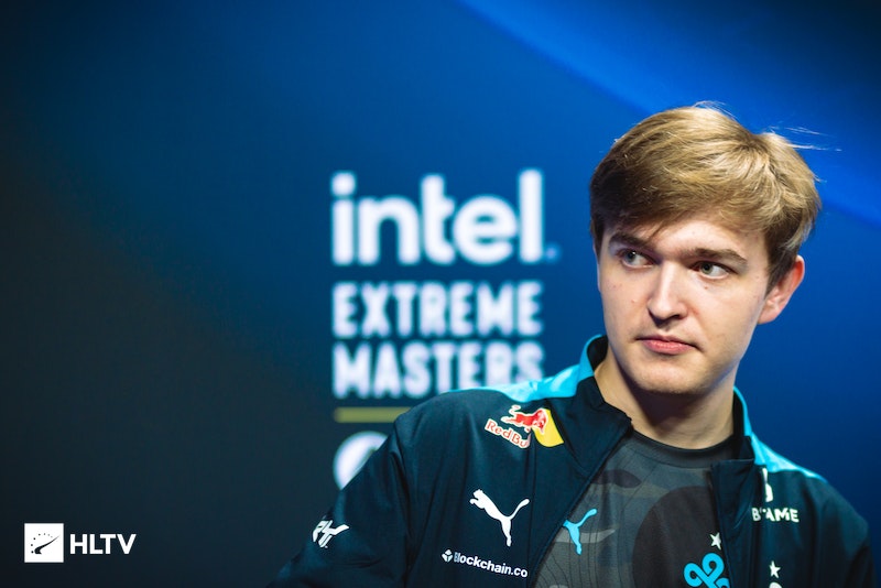 FPX 官方：打野选手 moyan 正式离队